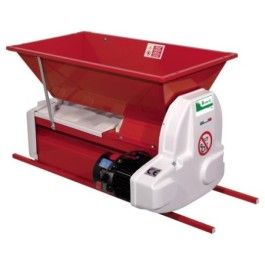  - Zdrobitor-desciorchinator B-vitis.CE cu motor 0.75Kw/ cuva 900x500 vopsita